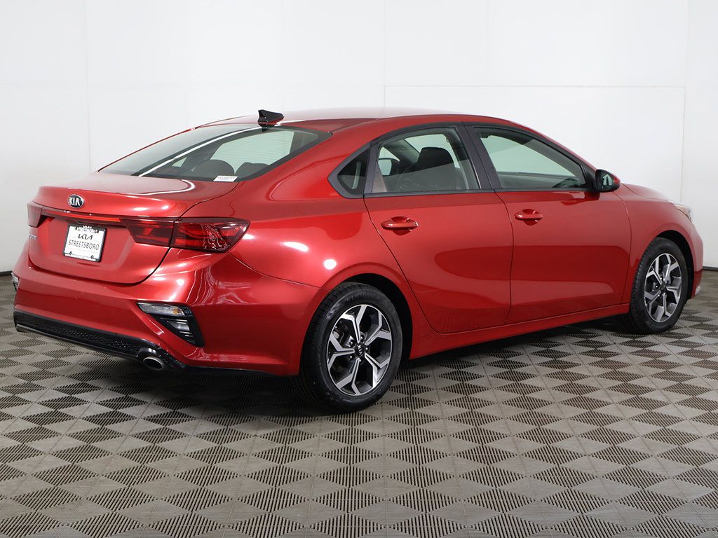 Used 2019 Kia Forte LXS FWD image 7