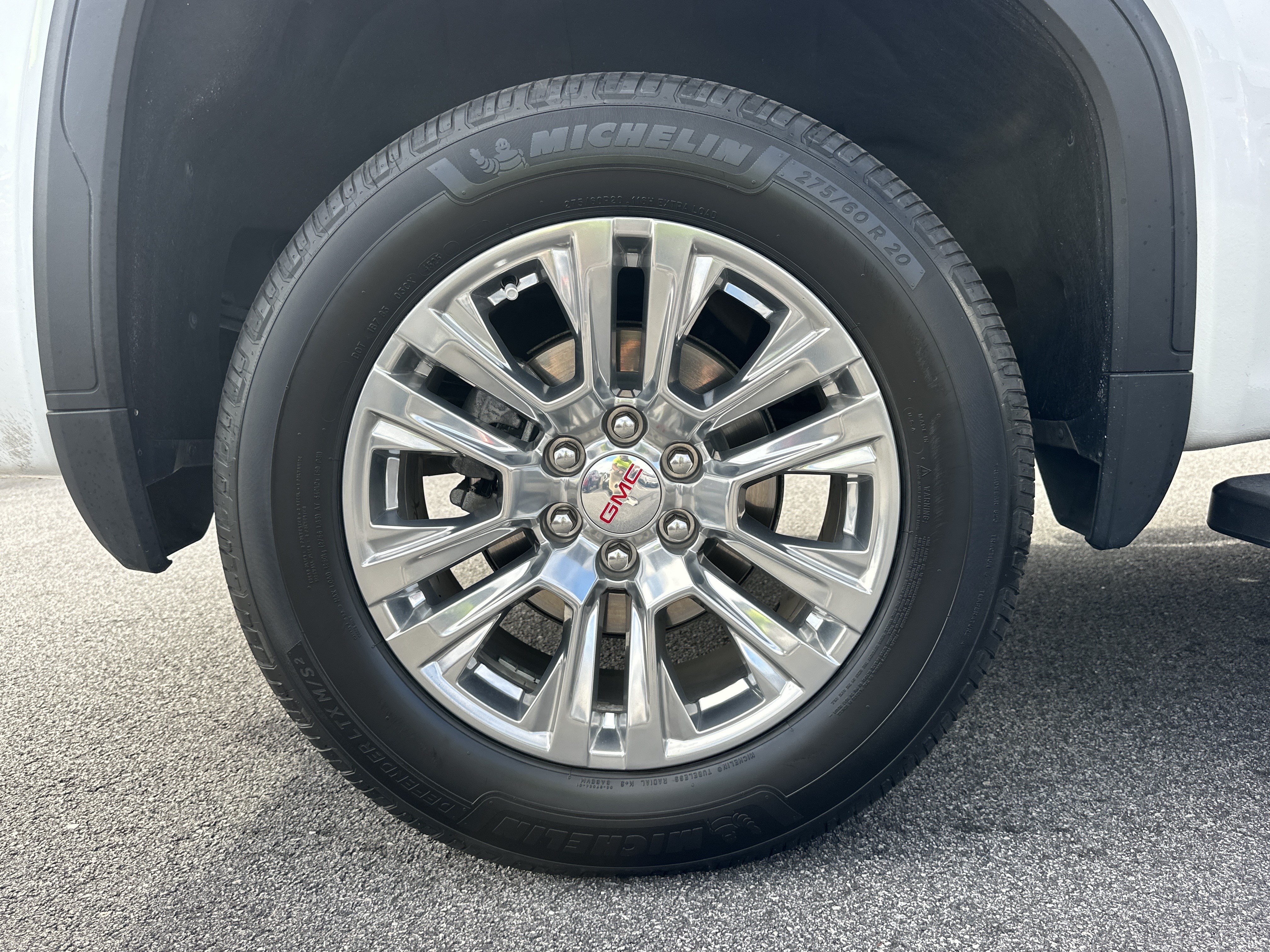 Used 2023 GMC Sierra 1500 Denali w/ Technology Package AWD/4WD image 18