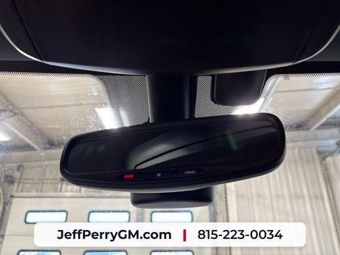 Used 2018 Jeep Grand Cherokee Altitude AWD/4WD image 15