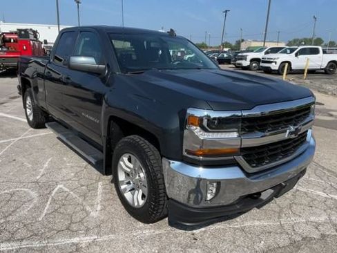 Certified 2018 Chevrolet Silverado 1500 LT w/ All Star Edition AWD/4WD image 4