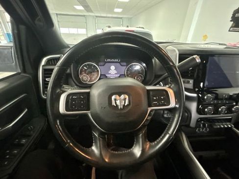 Used 2022 RAM 2500 Big Horn w/ Level C Equiment Group AWD/4WD image 9