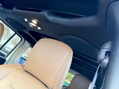 Used 2023 Jeep Wrangler Unlimited Sahara image 20