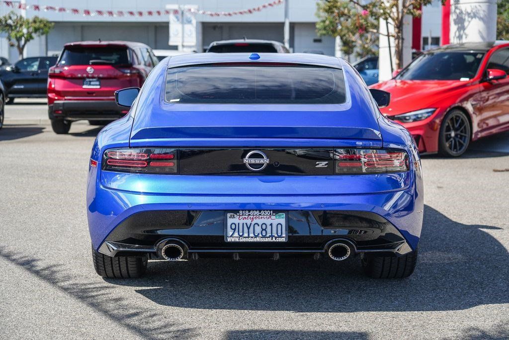 Used 2025 Nissan Z Performance w/ Floor Mat Package RWD image 7