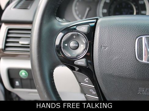 Used 2016 Honda Accord EX-L image 22