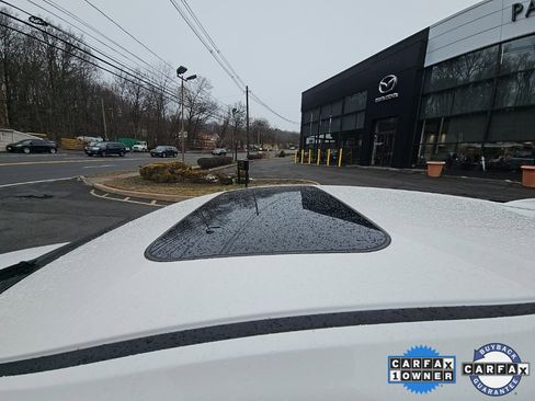 Certified 2021 MAZDA MAZDA3 Premium Plus image 8