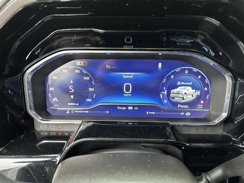 Used 2024 Chevrolet Silverado 1500 LT AWD/4WD image 26