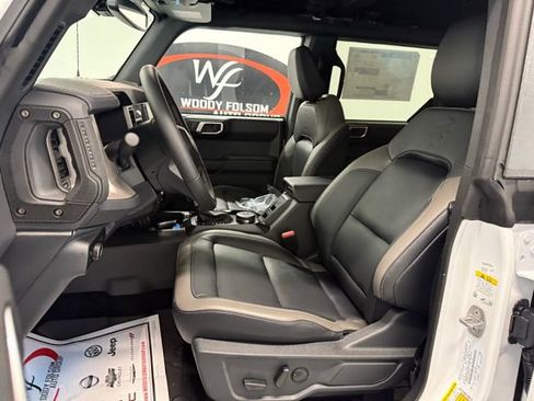 New 2025 Ford Bronco Outer Banks w/ Sasquatch Package image 11