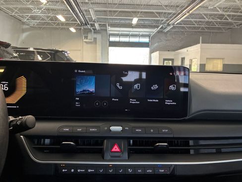 Used 2025 Kia K4 LXS image 17