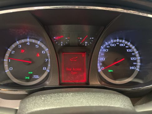 Used 2014 GMC Terrain SLE w/ LPO, Protection Package FWD image 18