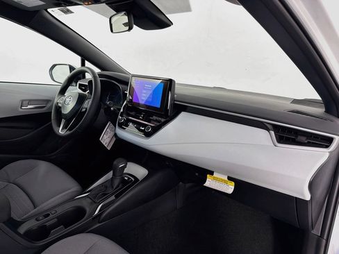 New 2026 Toyota Corolla SE FWD image 29