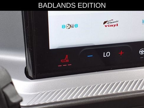 Used 2025 Ford Bronco Sport Badlands AWD/4WD image 13