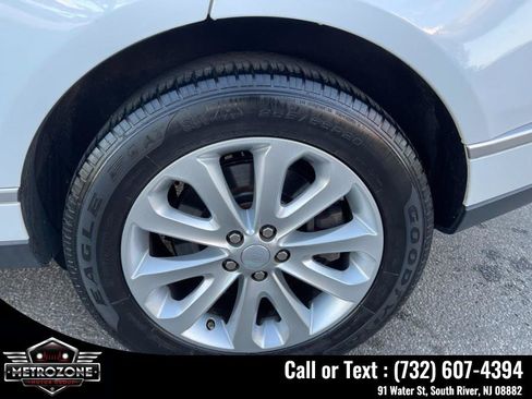 Used 2016 Land Rover Range Rover HSE AWD/4WD image 38