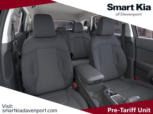 New 2025 Kia Sportage LX image 16
