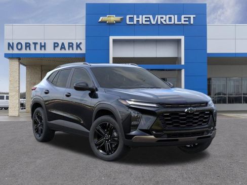 New 2026 Chevrolet Trax ACTIV image 1