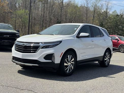 Used 2024 Chevrolet Equinox LT w/ LPO, Floor Liner Package image 25