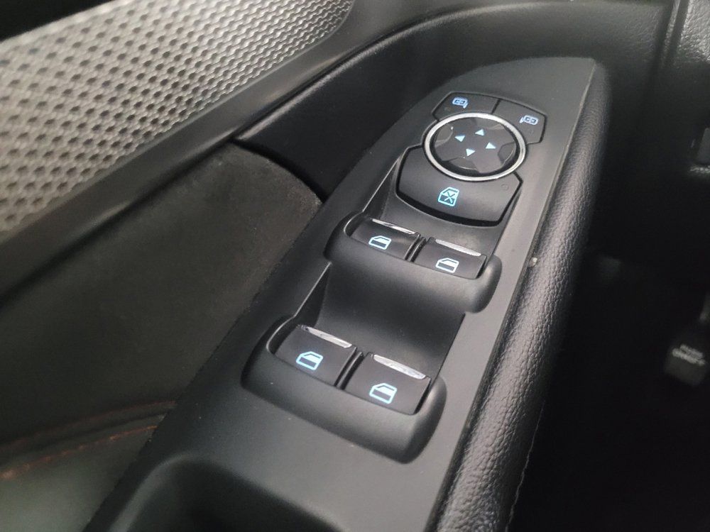 Used 2018 Ford Explorer XLT w/ Equipment Group 202A FWD image 27