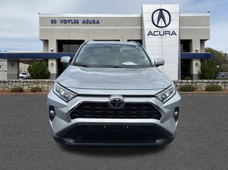 Used 2020 Toyota RAV4 XLE w/ Convenience Package FWD video 2