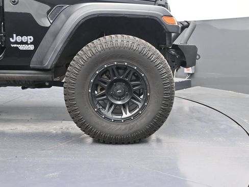Used 2021 Jeep Wrangler Unlimited Sport w/ Sun And Sound Package AWD/4WD image 37