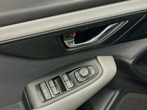 Used 2020 Subaru Outback Premium image 15