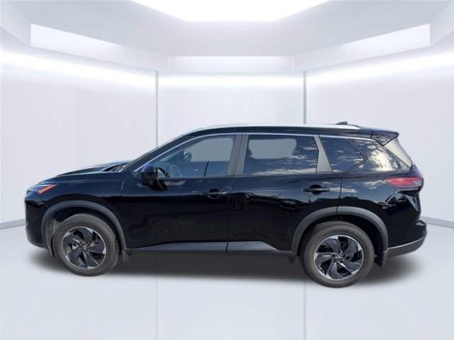Used 2024 Nissan Rogue SV w/ SV Premium Package FWD image 10