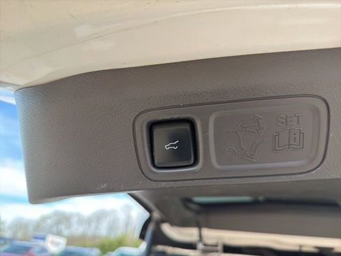 Used 2018 Ford Expedition Max Limited w/ Equipment Group 302A image 16