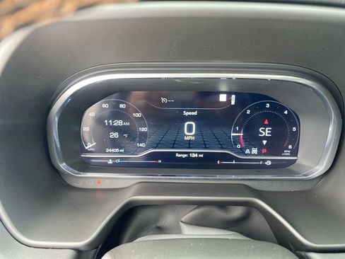 Used 2023 GMC Yukon AT4 image 20