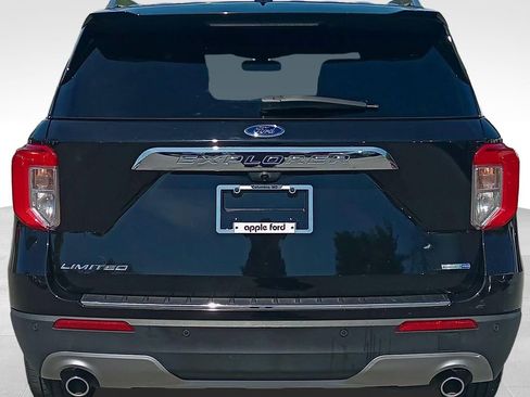 Certified 2020 Ford Explorer Limited AWD/4WD image 4
