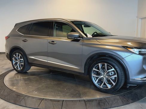 Used 2023 Acura MDX SH-AWD w/ Technology Package image 2