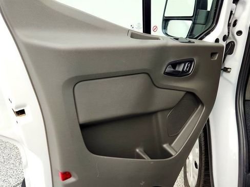 Used 2024 Ford Transit 250 Low Roof w/ Exterior Upgrade Package image 10