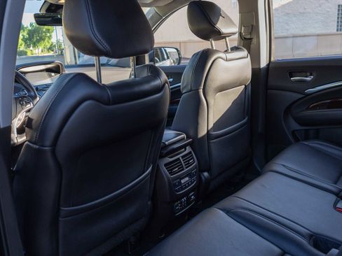 Used 2016 Acura MDX SH-AWD image 18