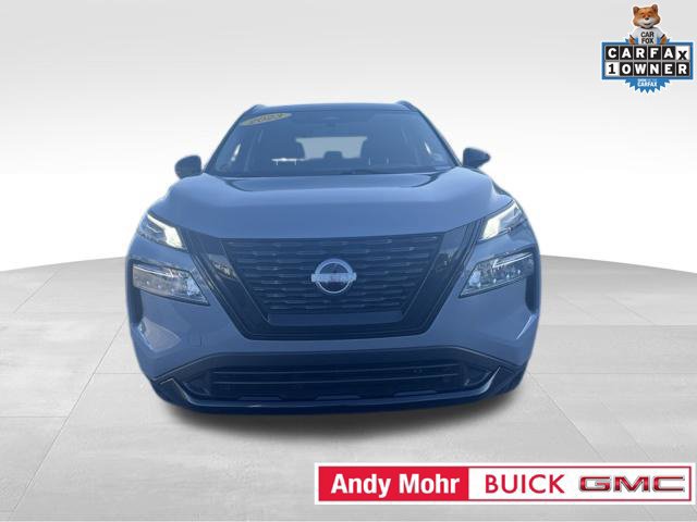 Used 2023 Nissan Rogue SV w/ SV Premium Package AWD/4WD image 3