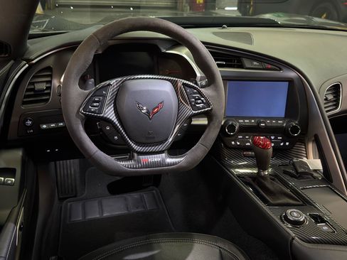 Used 2017 Chevrolet Corvette Z06 RWD image 14