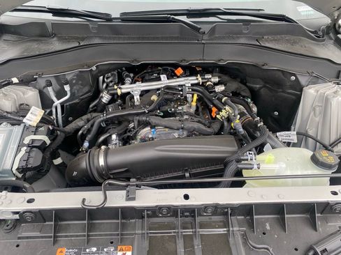 New 2026 Ford Explorer Active RWD image 33