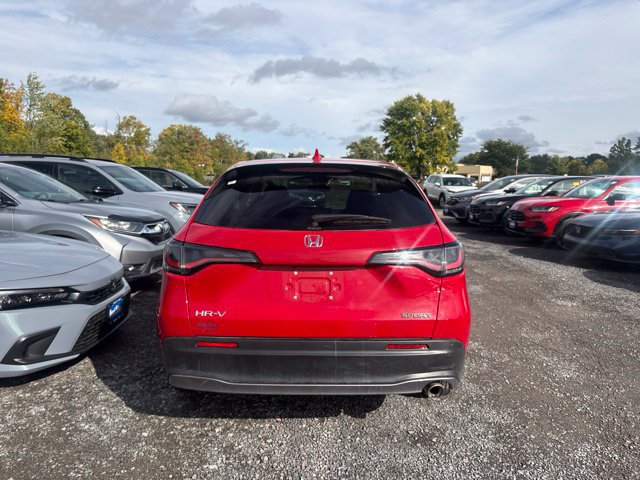 Used 2024 Honda HR-V Sport image 4