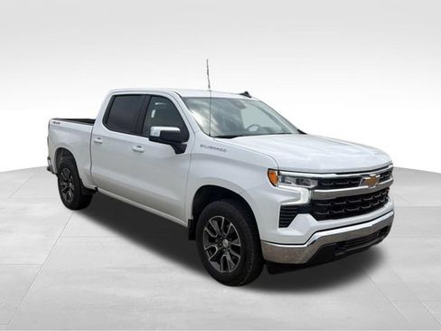Used 2023 Chevrolet Silverado 1500 LT AWD/4WD image 4