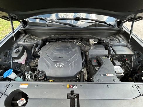 Used 2021 Hyundai Palisade Limited FWD image 12