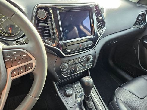 Certified 2022 Jeep Cherokee Limited image 21