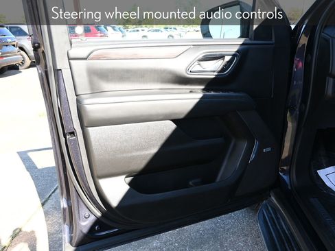 Used 2023 Chevrolet Tahoe LT image 18