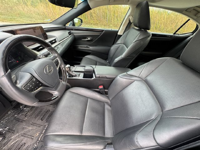 Used 2019 Lexus ES 350 w/ Premium Package FWD image 29