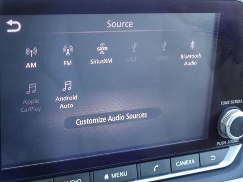 Used 2021 Nissan Rogue SL FWD image 28