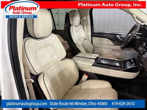 Used 2020 Lincoln Navigator Black Label w/ Cargo Convenience Package AWD/4WD image 44