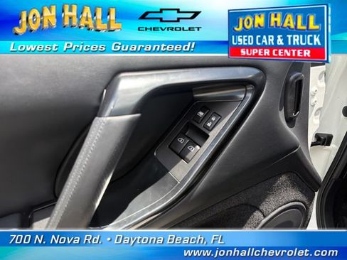 Used 2021 Nissan GT-R Premium AWD/4WD image 18