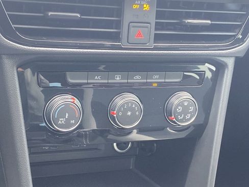 New 2026 Volkswagen Taos S image 23