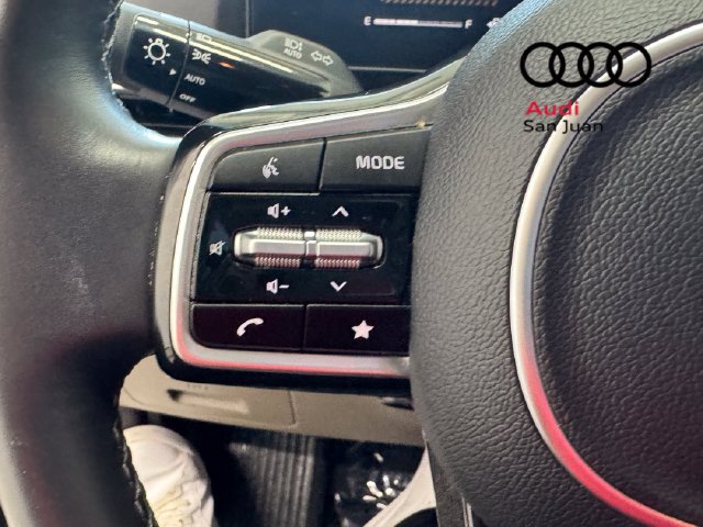 Used 2026 Kia Carnival FWD image 20