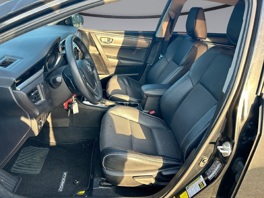 Used 2016 Toyota Corolla S FWD image 11