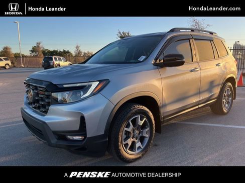 Used 2022 Honda Passport TrailSport image 1