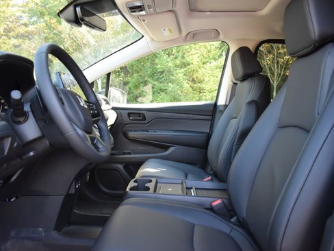 New 2026 Honda Odyssey EX-L image 13