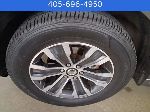 Used 2018 Nissan Armada SL w/ Premium Package image 26