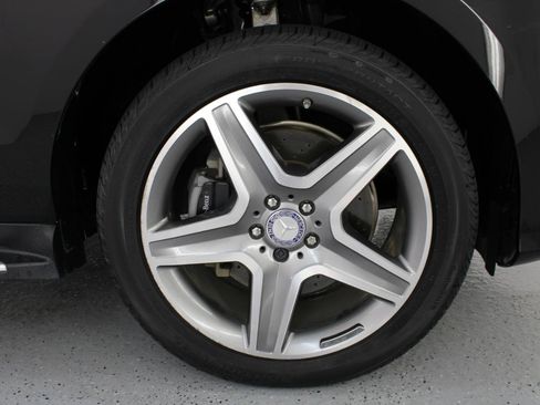 Used 2017 Mercedes-Benz GLE 400 4MATIC image 89