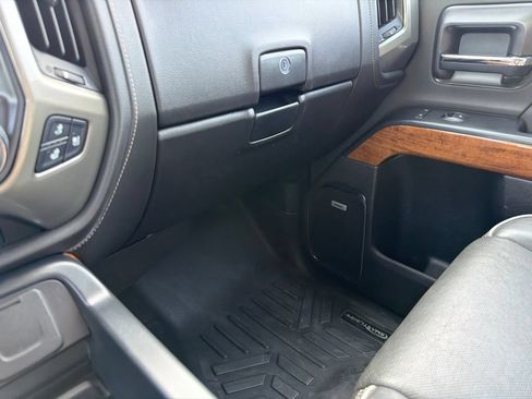 Used 2019 Chevrolet Silverado 2500 High Country w/ Duramax Plus Package AWD/4WD image 27
